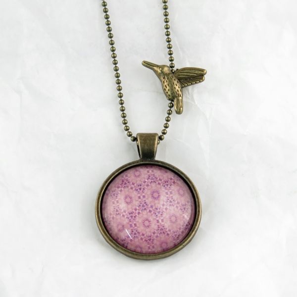 Medaillon-Halskette rosa-lila Muster